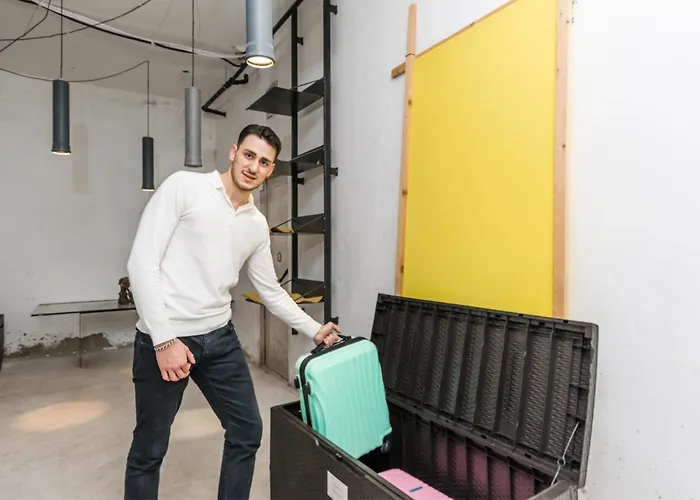 Centro - Sibilla Cumana - By Cesare Marretti